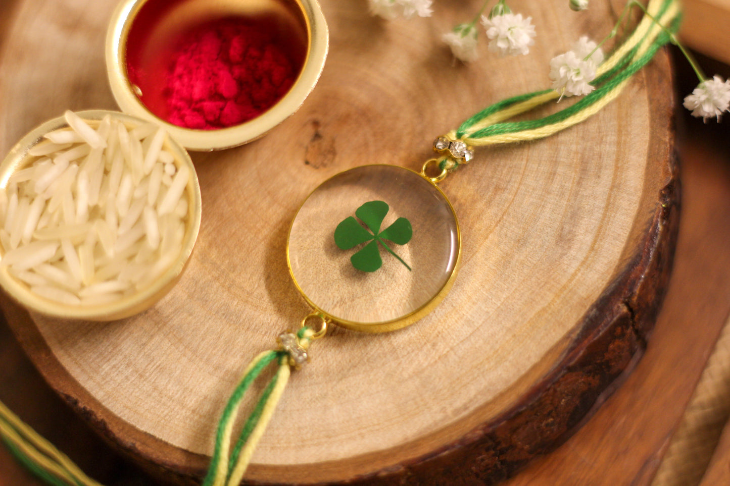 Phoolon ki Rakhi
