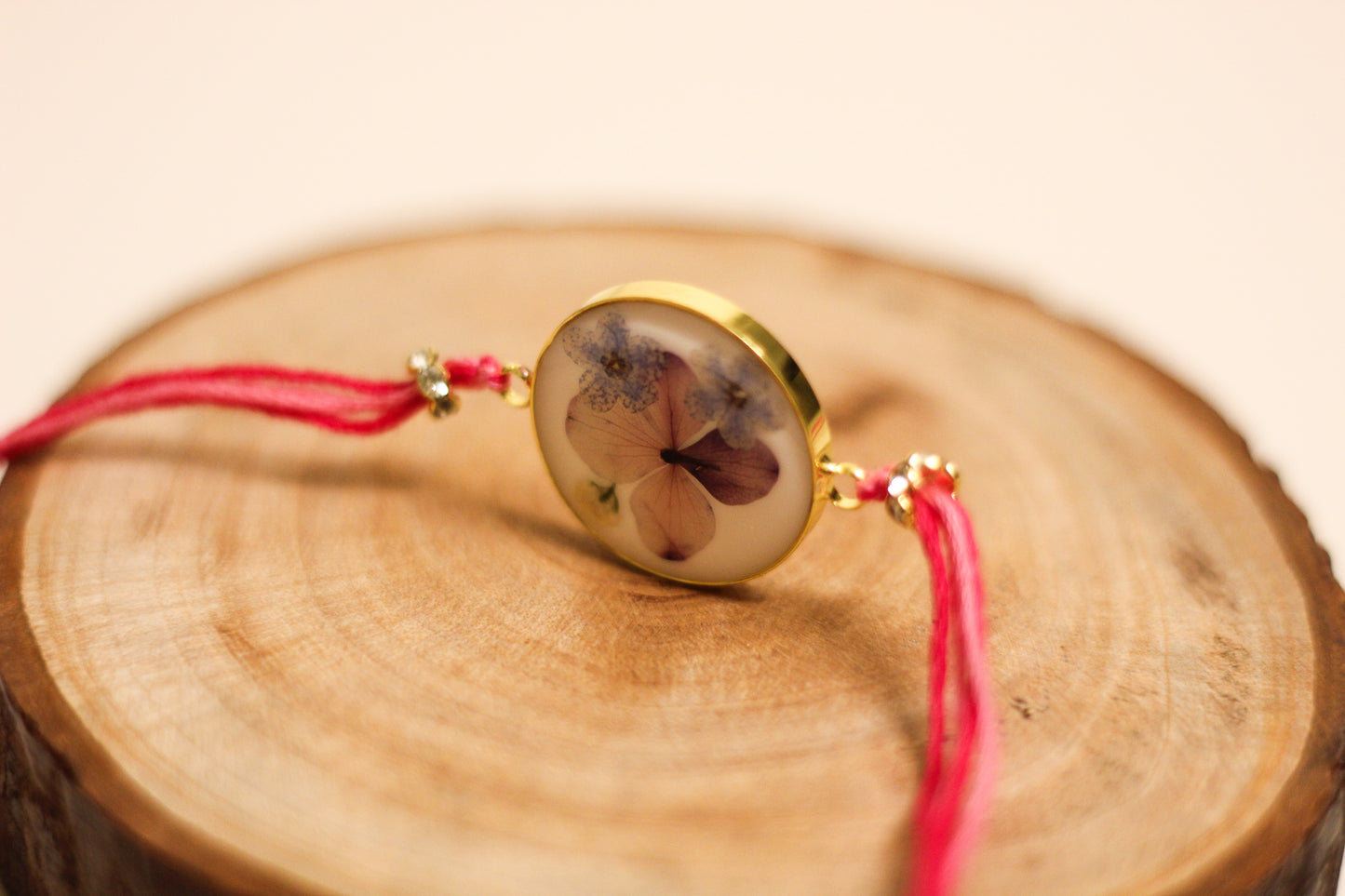 Rangbirangi Rakhi