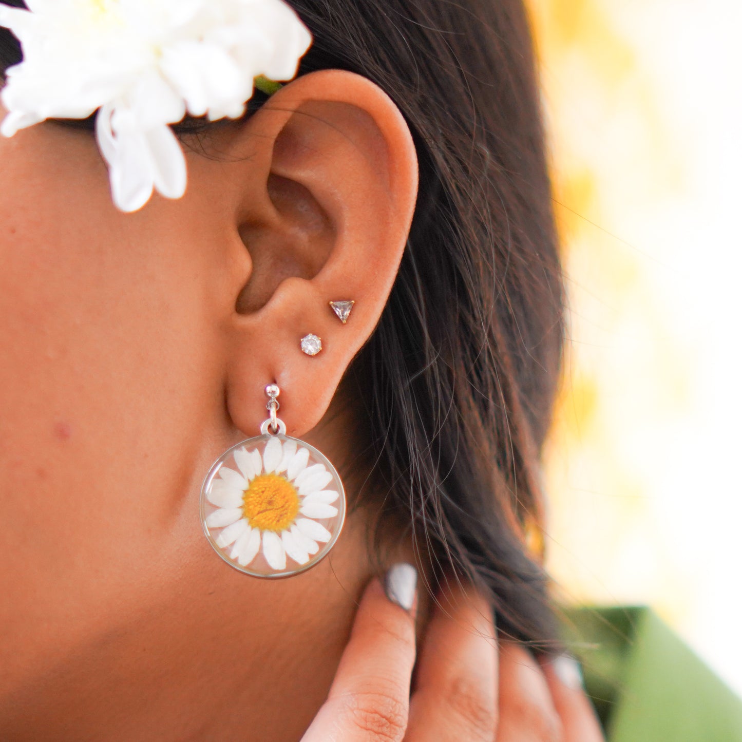 White Daisy Silver Earrings