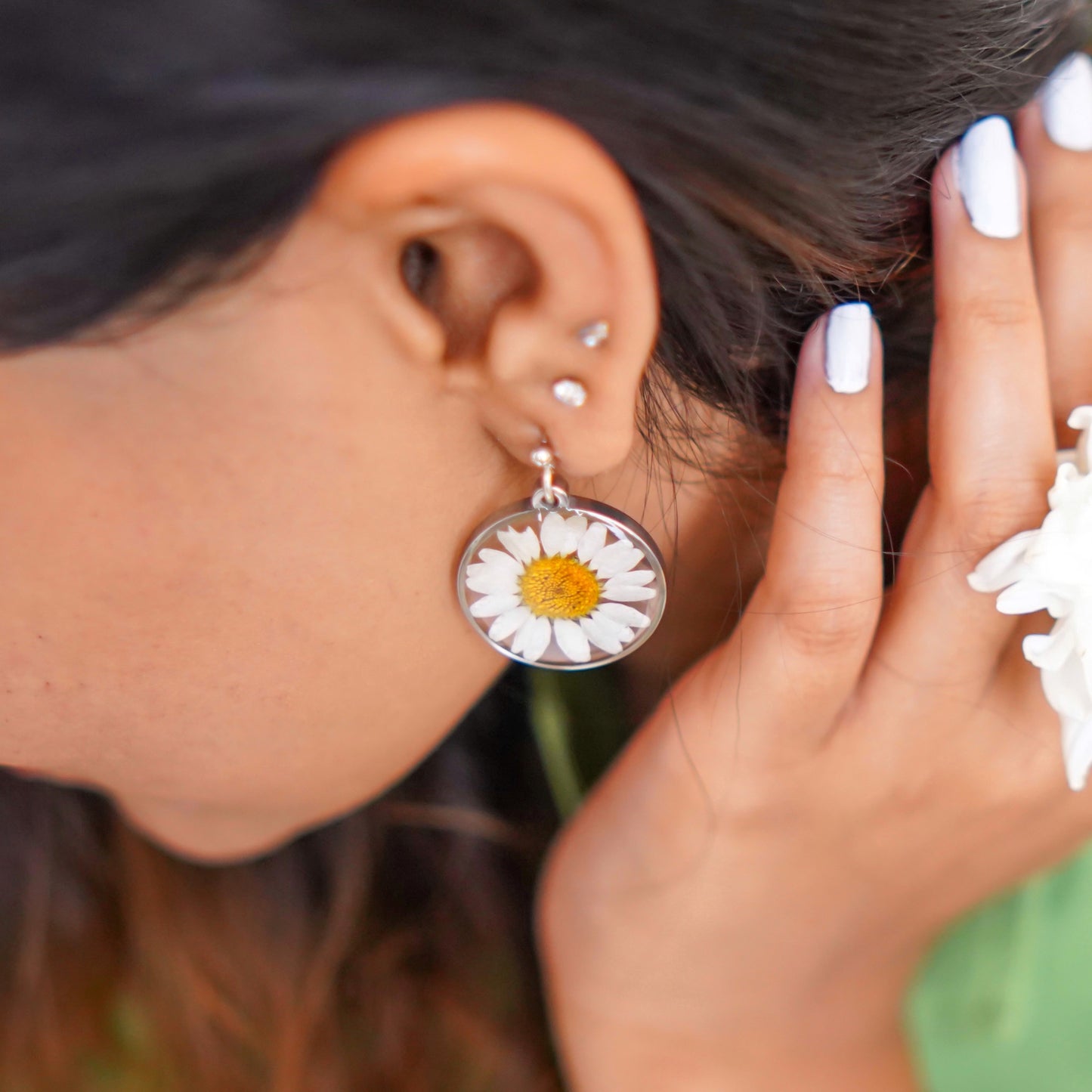 White Daisy Silver Earrings