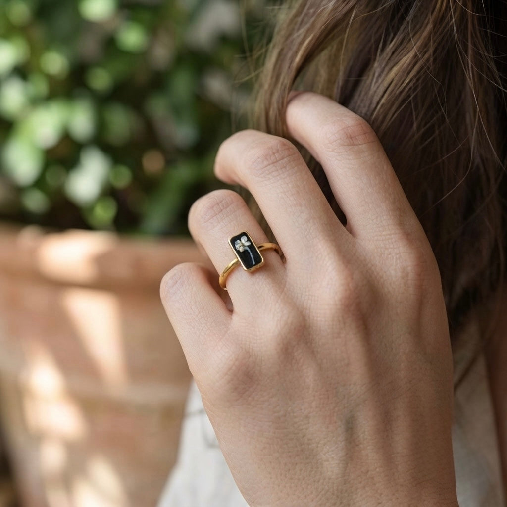 The Moon Constellation Ring