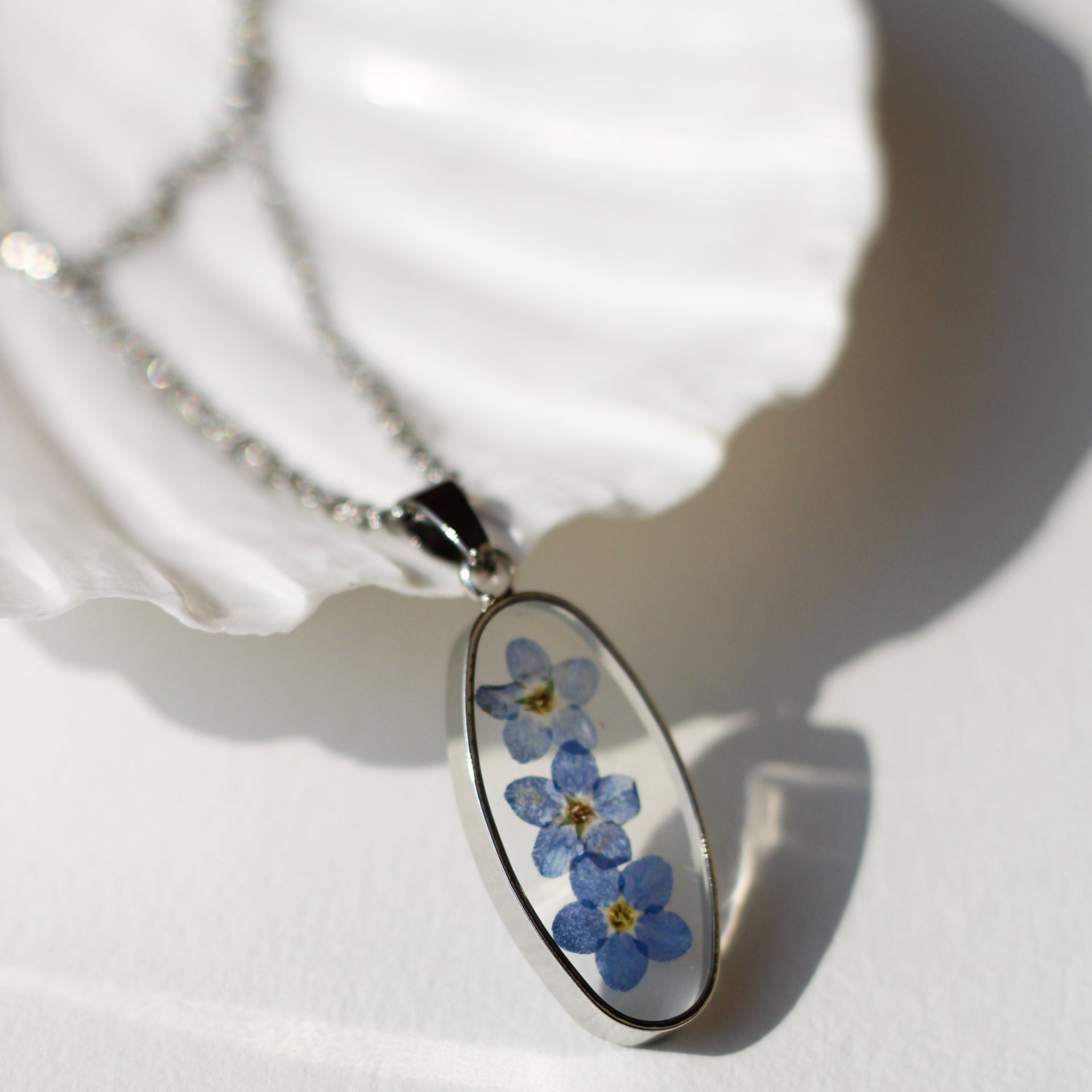 Oval Forget me not Silver – The Botanic Store