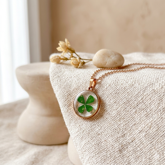Eve Souvenir Luck - Round Clover Necklace