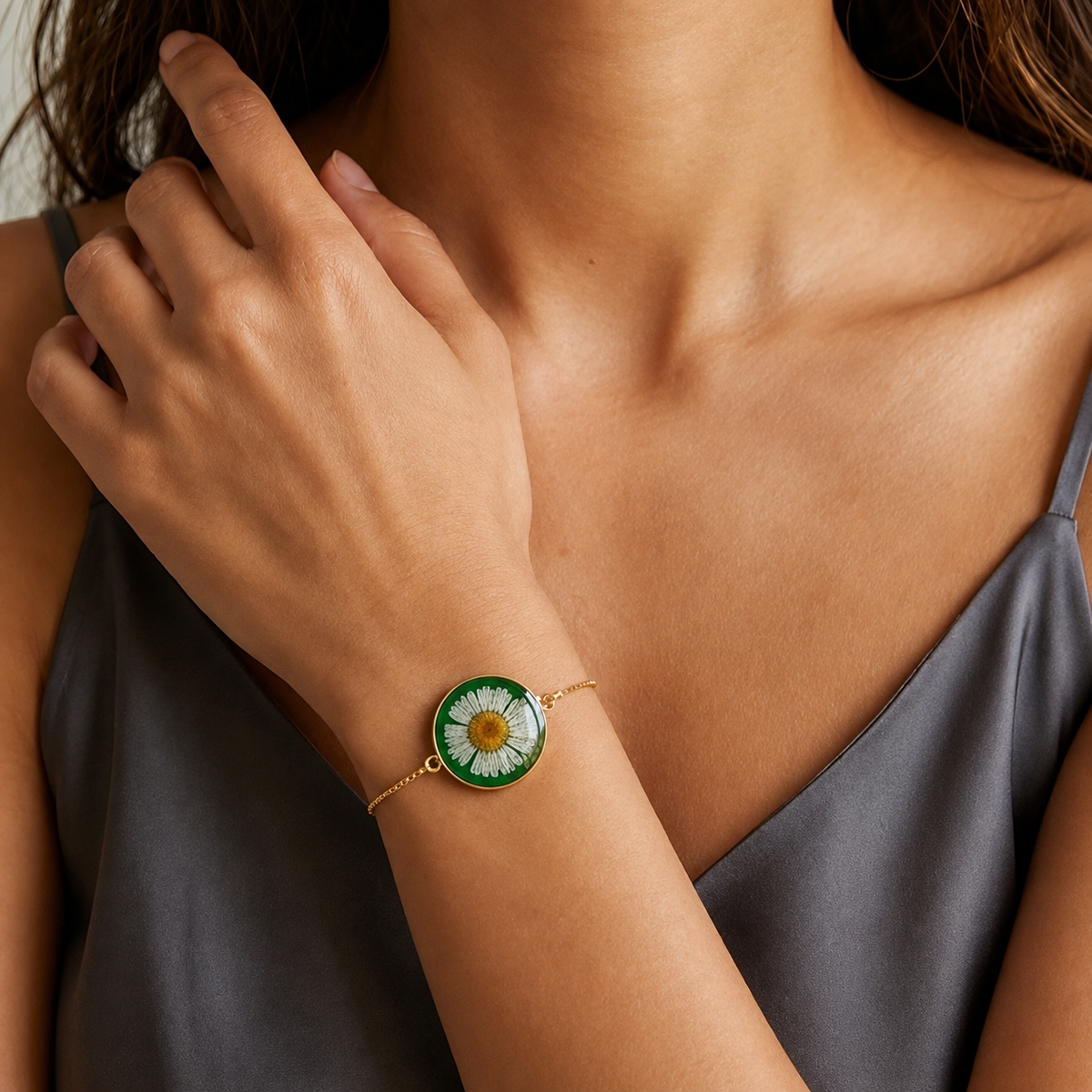 Verdant Astraea Gold Bracelet