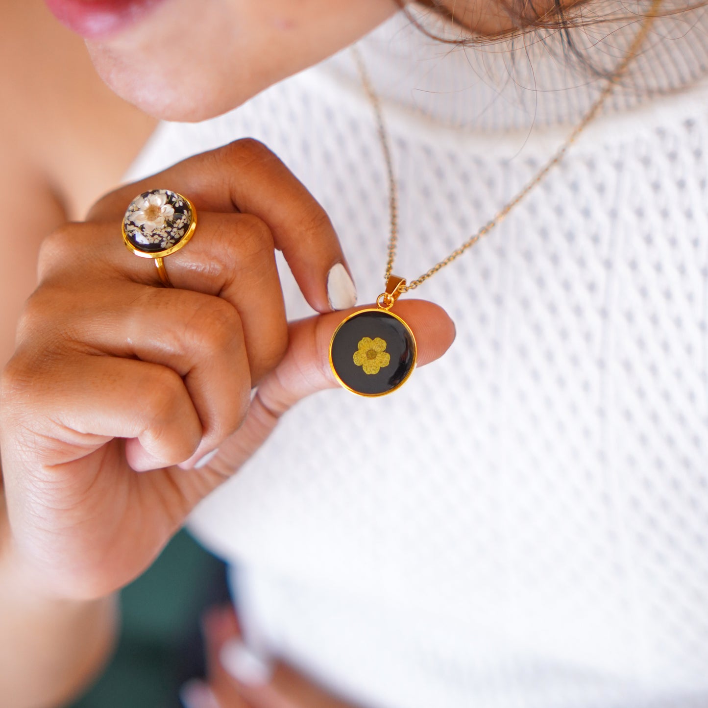 Mini Black Plum Blossom Gold Necklace
