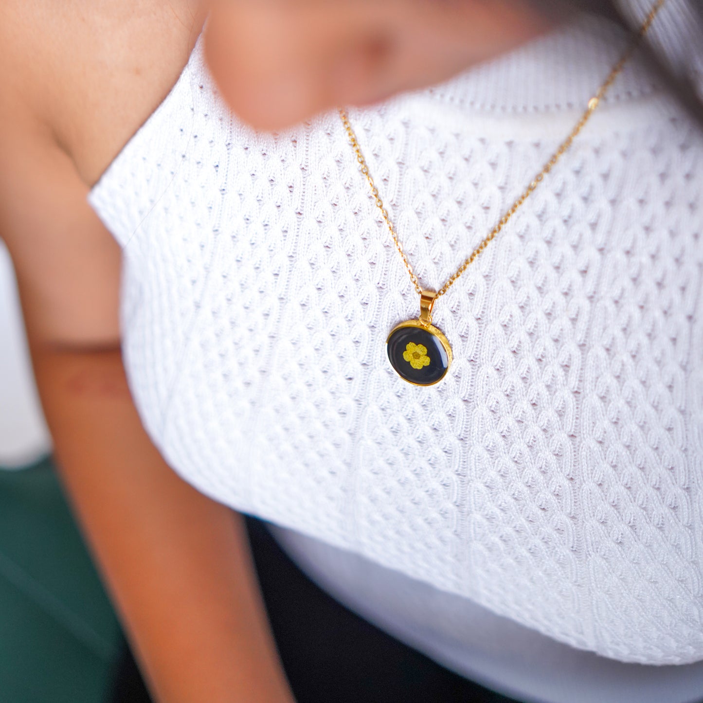 Mini Black Plum Blossom Gold Necklace