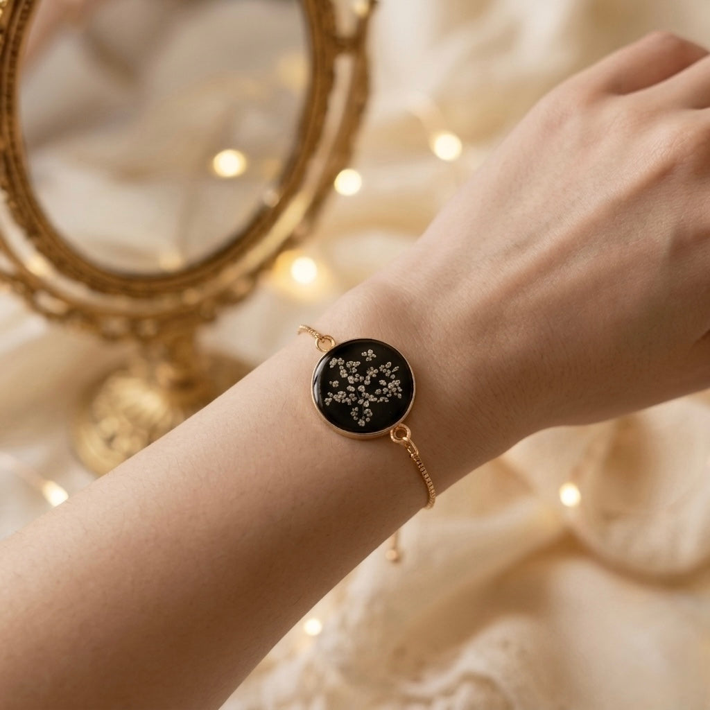 Mini Annes Lace Black Bracelet